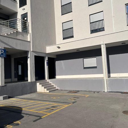 Three Musketeers Apartments ドゥブロブニク エクステリア 写真